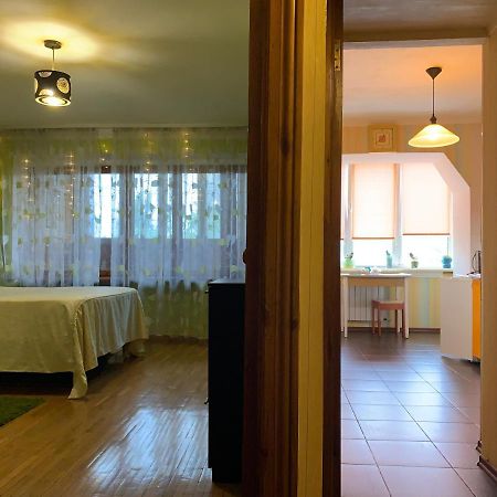 Apartment On Shamo 1 Boulevard Kiew Exterior foto